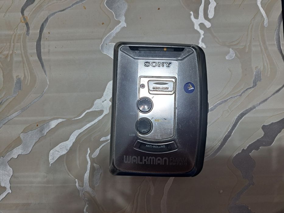 Музыкальный плеер сони оригинал