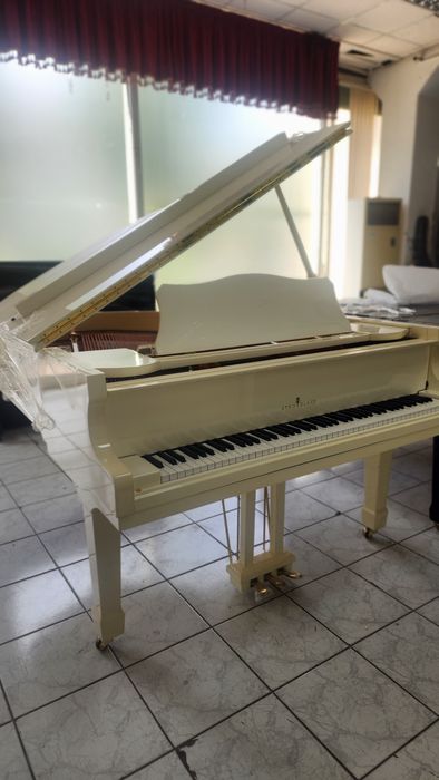 Рояль кабинетный Steinrolace. 158см