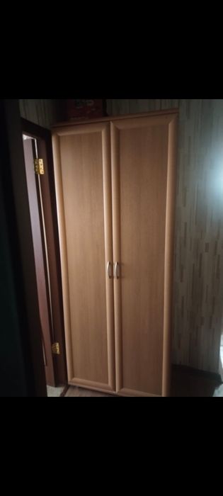 Продам стенку шкафы без Комода за 50000