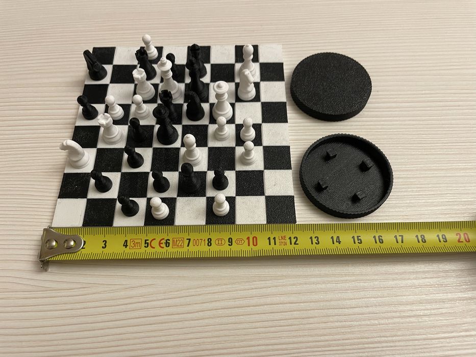 Сгъваем магнитен шах