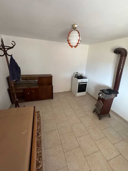 селскостопански имот с обор и къща- Мандра, обл. Хасково