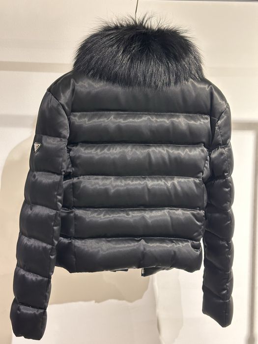 Пуховик Prada оригинал