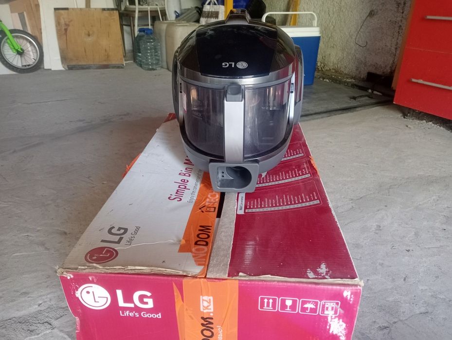 Пылесос LG новый
