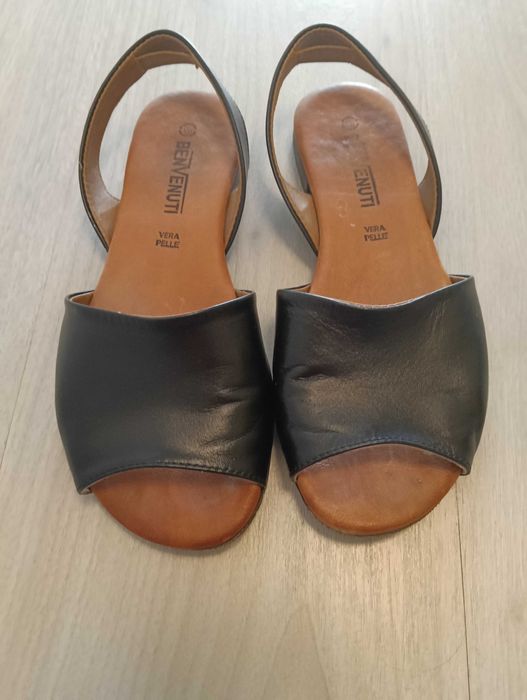 Sandale negre piele
