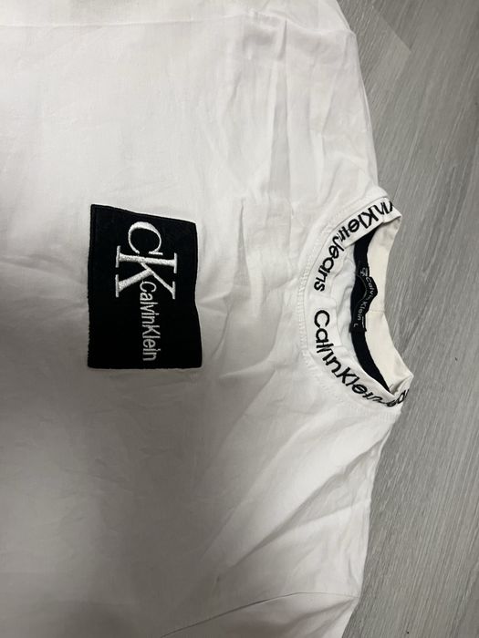 Vand tricou Calvin Klein