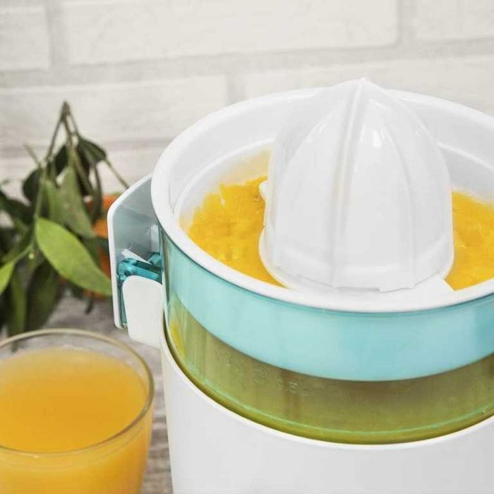 Електрическа сокоизстисквачка -Cecotec