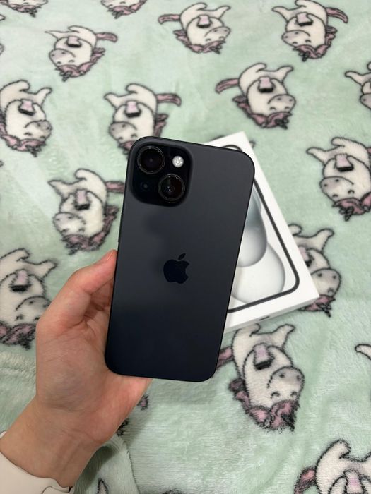 Срочно продам Айфон 15