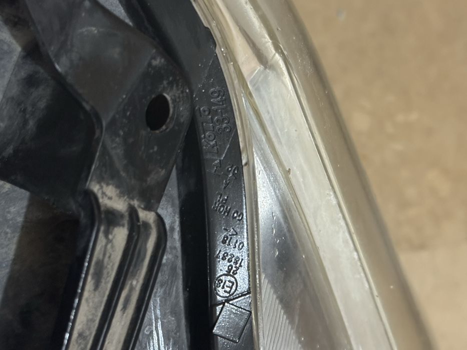 Фара камри 50 правый