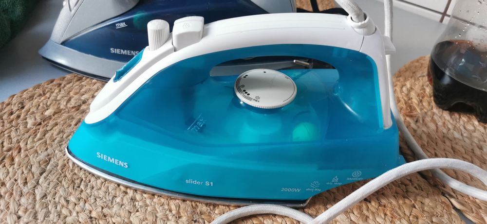 Fier de calcat, calcator,  cu abur Siemens 2400w