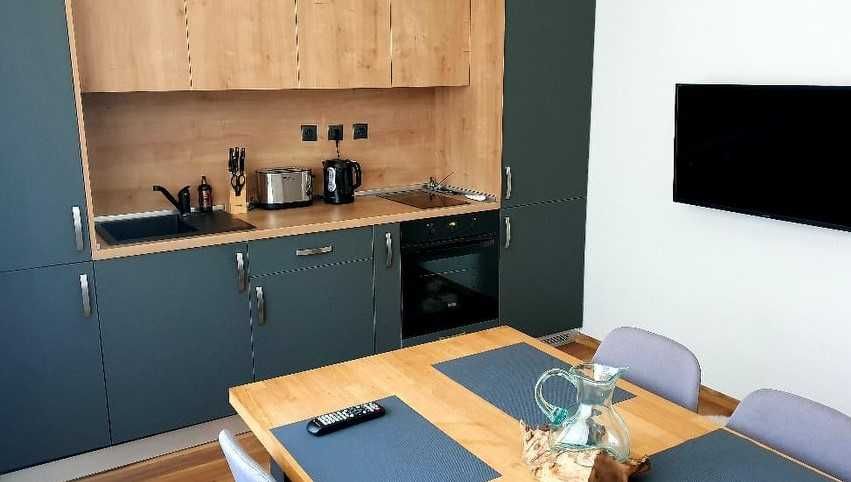 Дава се под наем Тристаен апартамент в Пловдив, Тракия - 90 кв.м за 346.8 € - Снимка #2