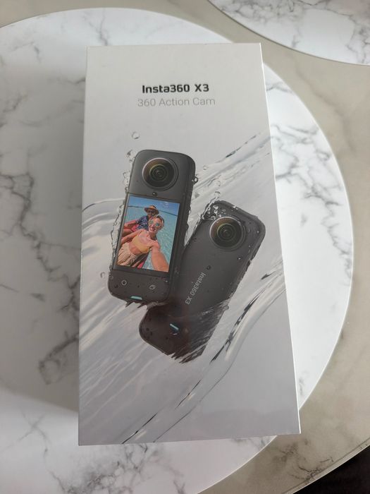 Camera Insta 360 X3