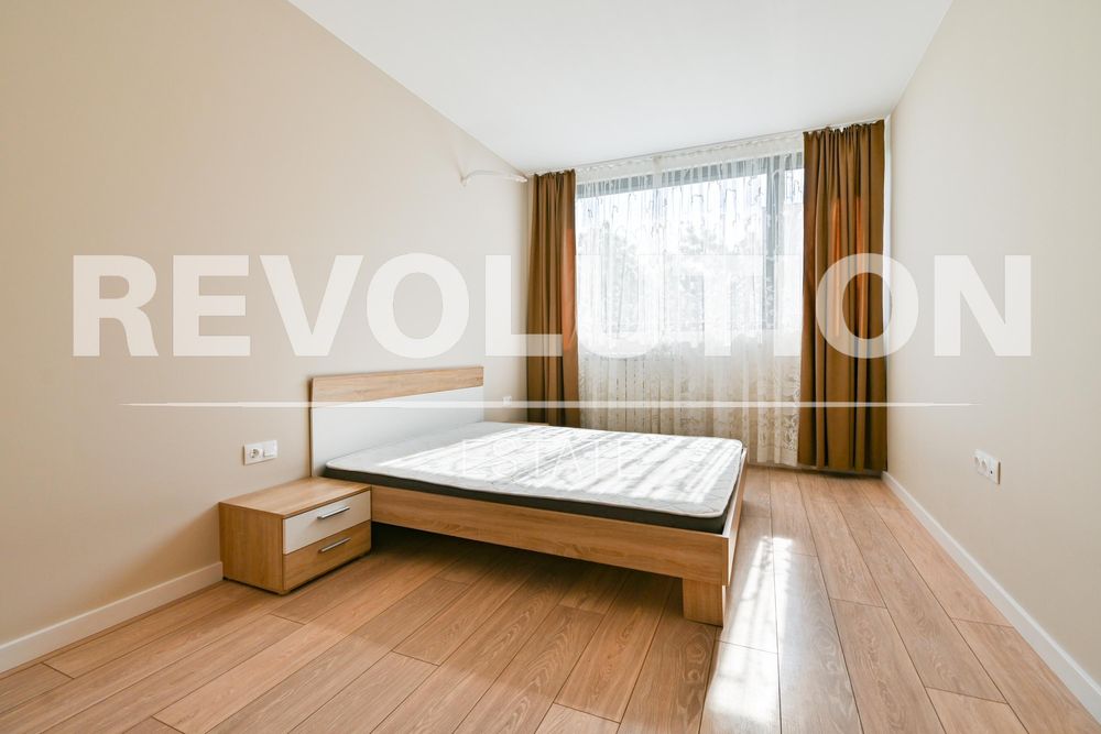 Дава се под наем Тристаен апартамент в София, Оборище - 106 кв.м за 997.05 € - Снимка #5