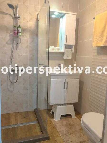 Продава се Многостаен апартамент в Пловдив, Остромила - 135 кв.м за 1875 €/кв.м - Снимка #13