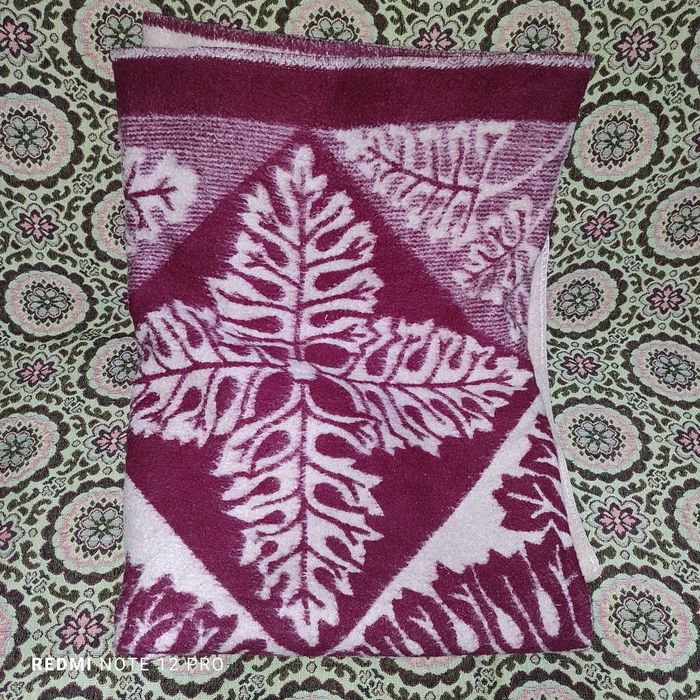 Одеяло шерстяное.