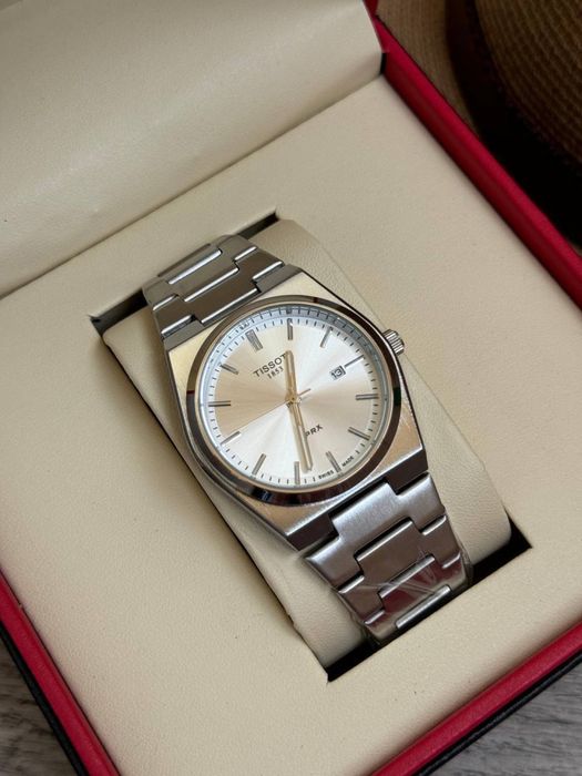 Часы Tissot    .