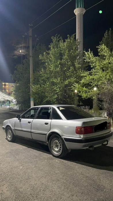 Продам авто Ауди Б4