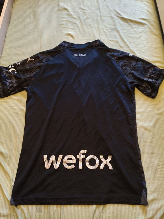 Продам форму Милана и Аякса