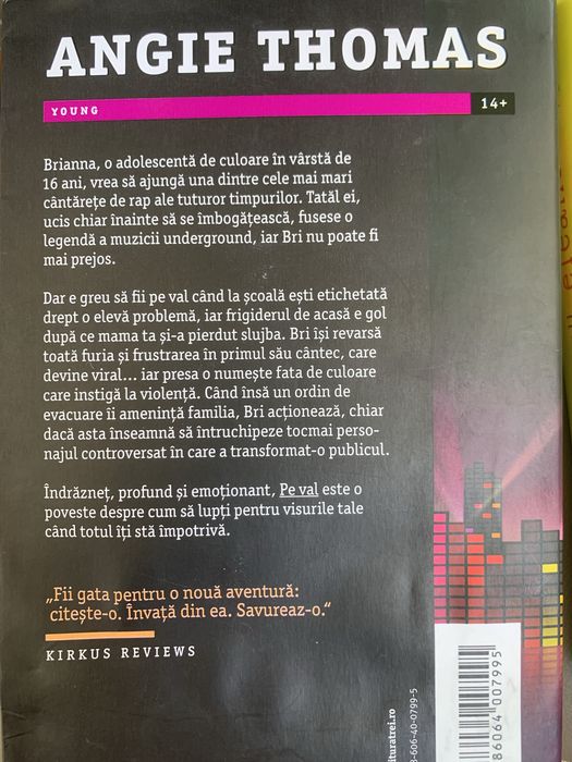 Cărți adolescenți
