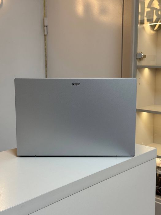 Acer i5/12, SSD 512GB