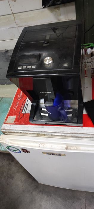 Кафе автомат в добро състояние