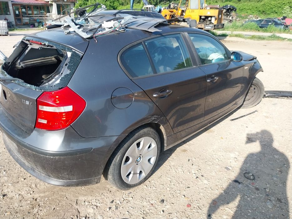 БМВ 118 на части