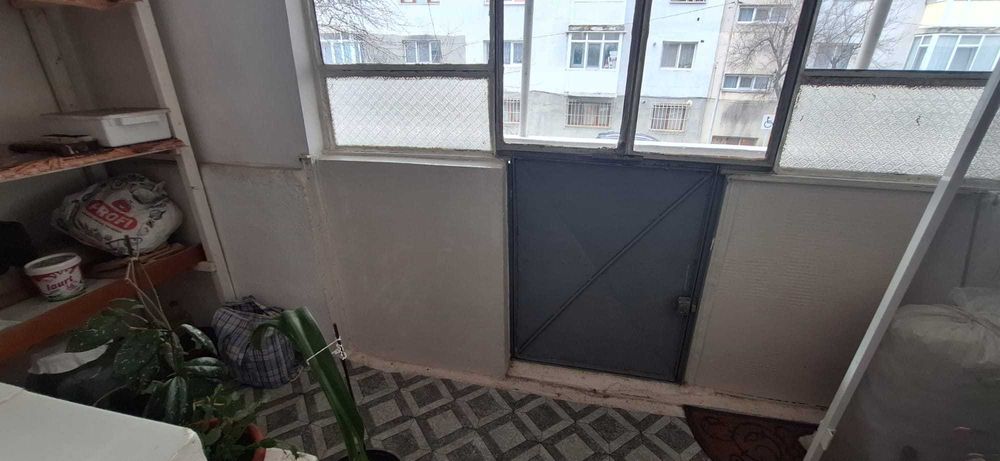 Etaj 1- Vanzare apartament 2 camere confort 1 Targoviste .