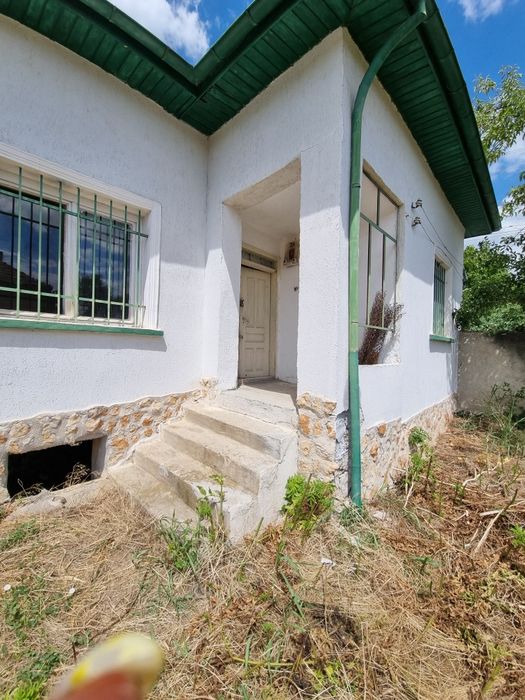 Продава се Къща в Плевен, Идеален център - 60 кв.м за 128 €/кв.м - Снимка #1