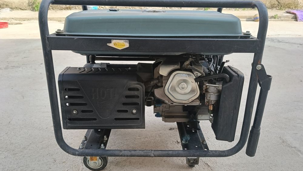 Генератор, Движок Grandfar GF6500E