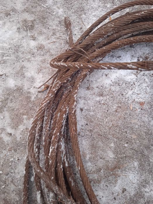 Трос стальной. Для лебёдок и кранов.