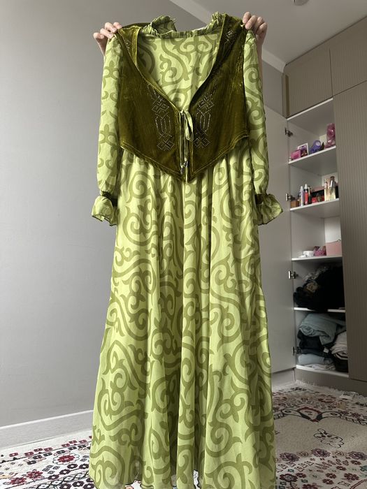 Продается платье