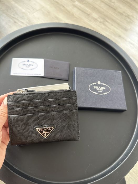 Картхолдър Prada