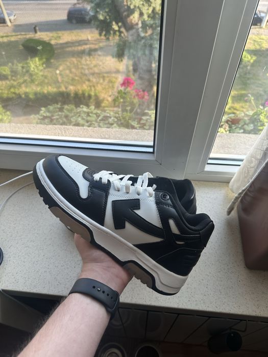 off white out of office 43 (trimit in tara fara avans plata olx)