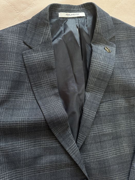 Костюм тройка