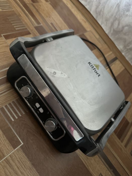 Продам гриль Kitfort