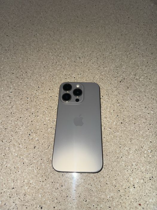 Iphone 15 pro 128 gb