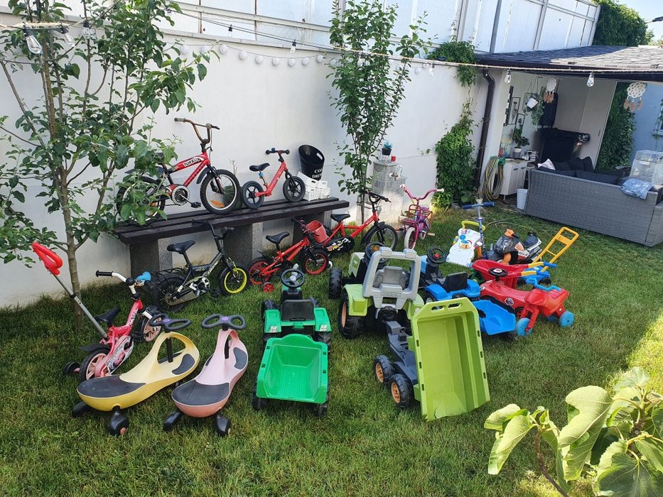 Jucarii cu pedale pt copii