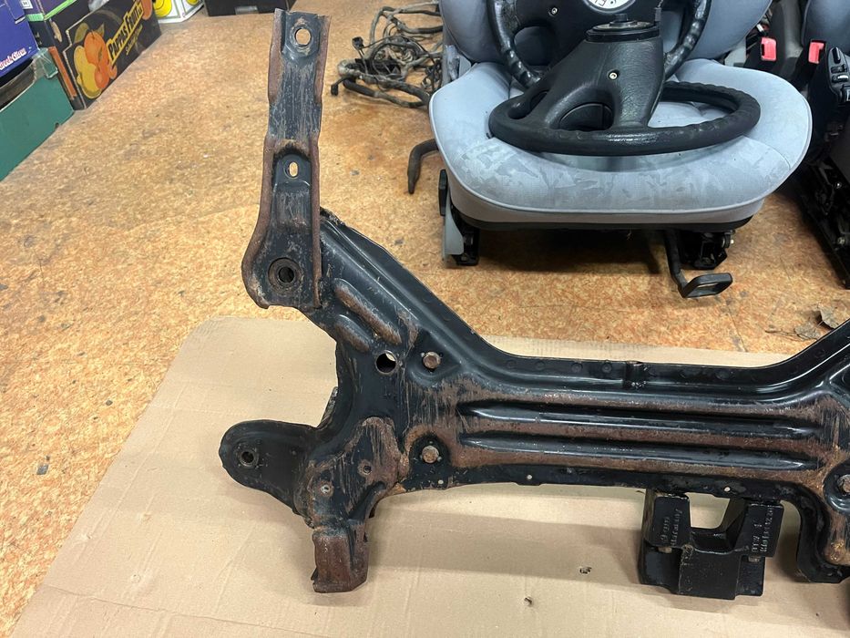 Преден мост за VW Golf 3