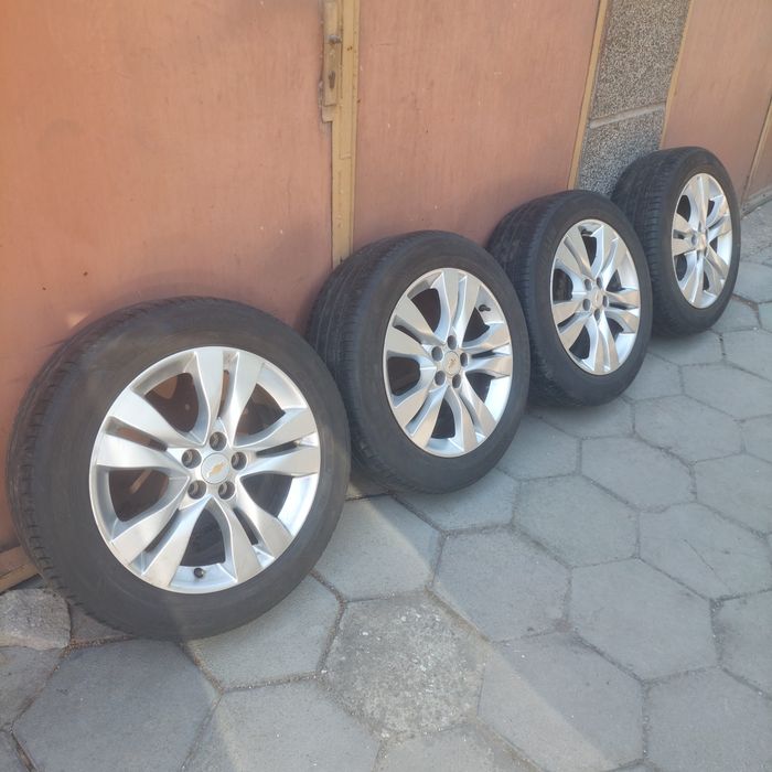 Оригинални алуминиеви джанти за Chevrolet 215х55х17