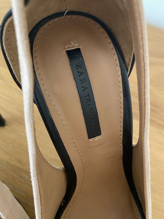 Босоножки женские