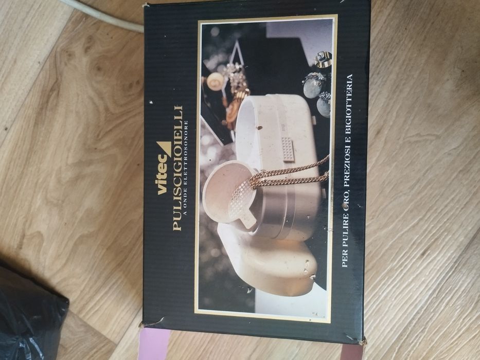 Aparat de curățat Bijuterii