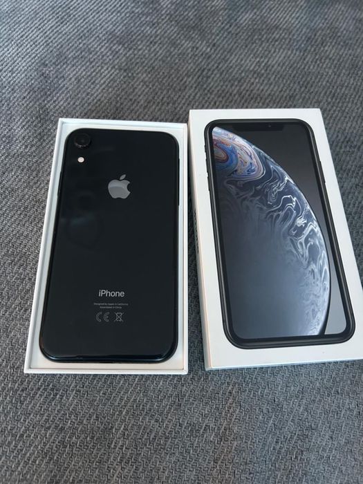 iPhone XR 64GB черный