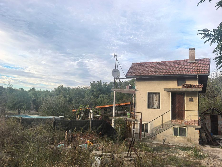 Продава се Къща в Свищов - 50 кв.м за 400 €/кв.м - Снимка #2