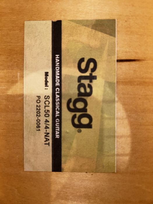 Акустична китара Stagg като нова