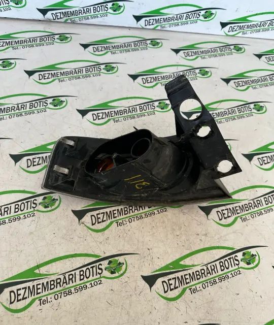 Lampa stop dreapta pe aripa Seat Ibiza 2002 1.2 MT (64 hp)