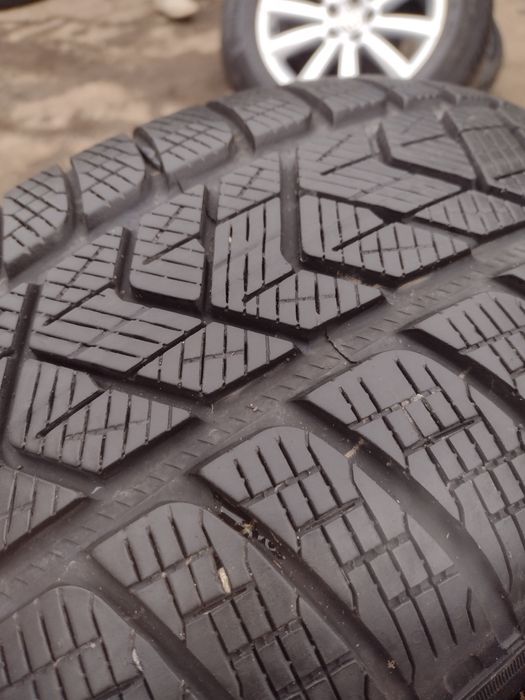 Перфектни 17-5х112 7j ET37 AUDI Q5 8R