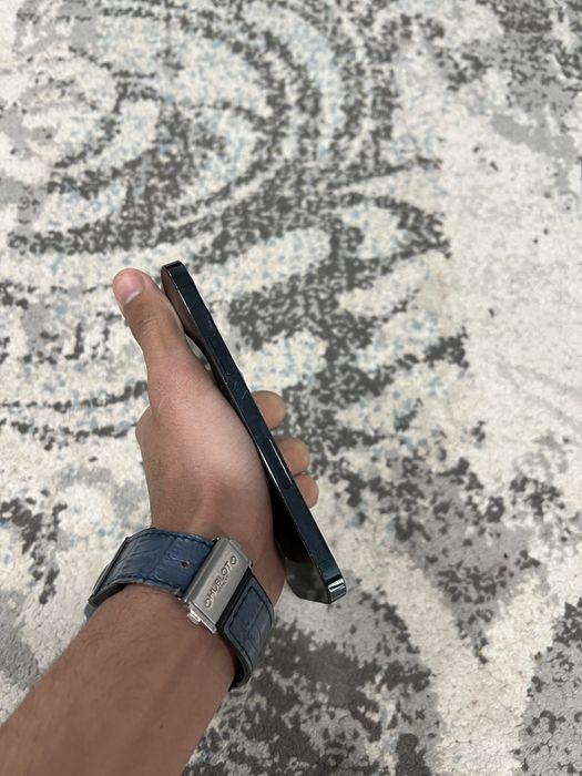 Iphone 12 pro sotiladi