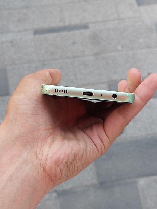 Samsung A24 128GB srochni sotiladi