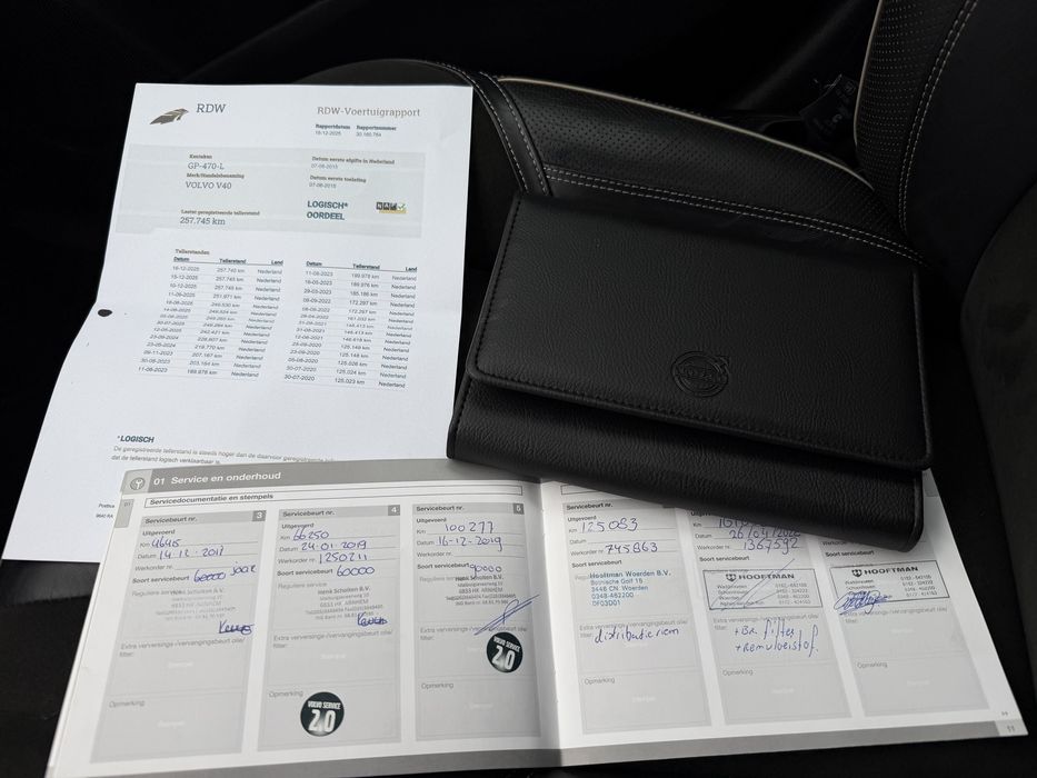 Volvo V40 R-Design 2.0 diesel Euro 6