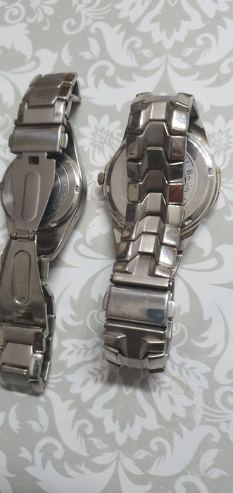 Vand 2 ceasuri dama stare perfecta!