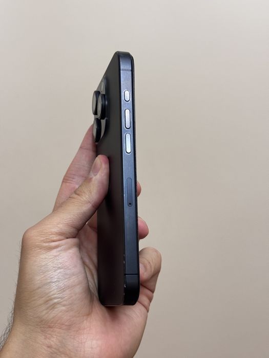 Iphone 15 Pro. 128гб